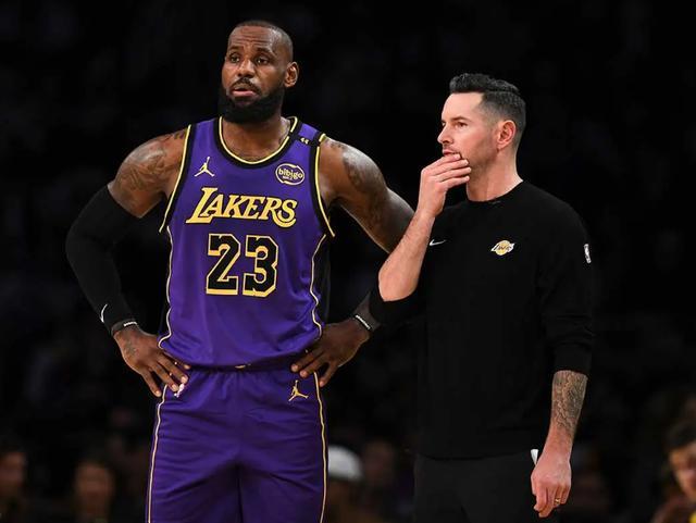 何时退役詹姆斯自己也不清楚 今夏离开湖人回归骑士？