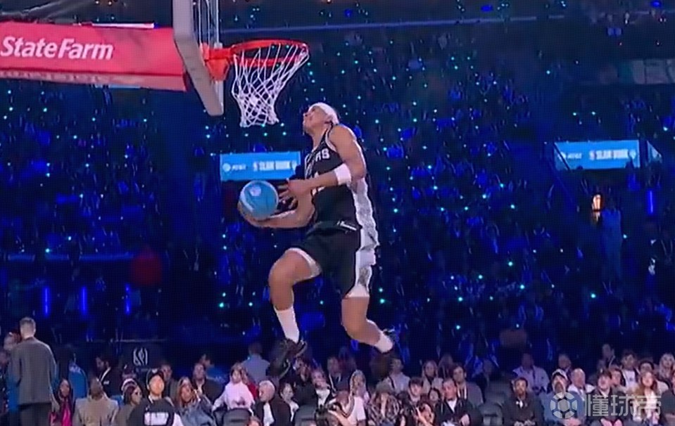 扣篮大赛预赛首轮：卡特-布莱恩特得到45.6分